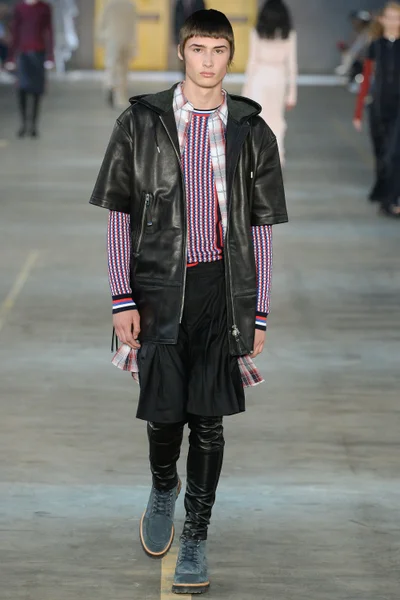 Look 40
